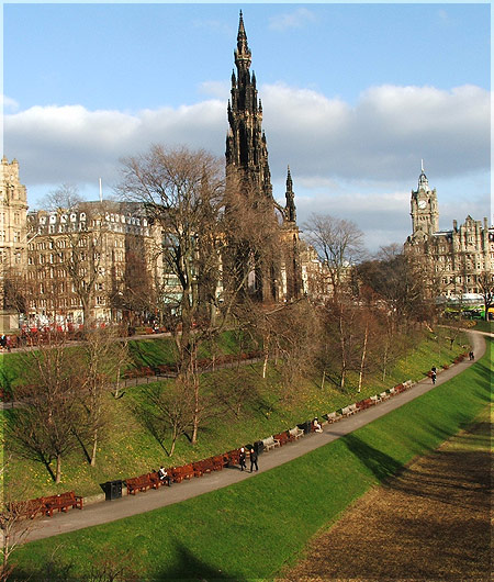 Scotts monument in Edinburgh